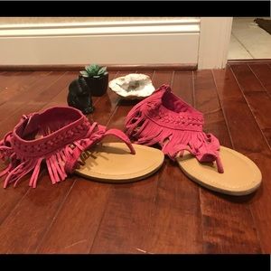 Minnetonka fuchsia fringe sandals